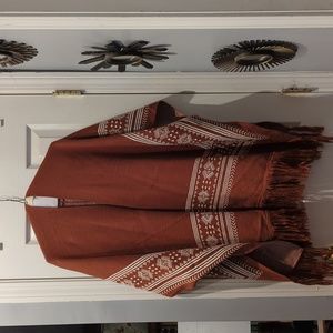 EUC brown and white design women's cape, size L/XL